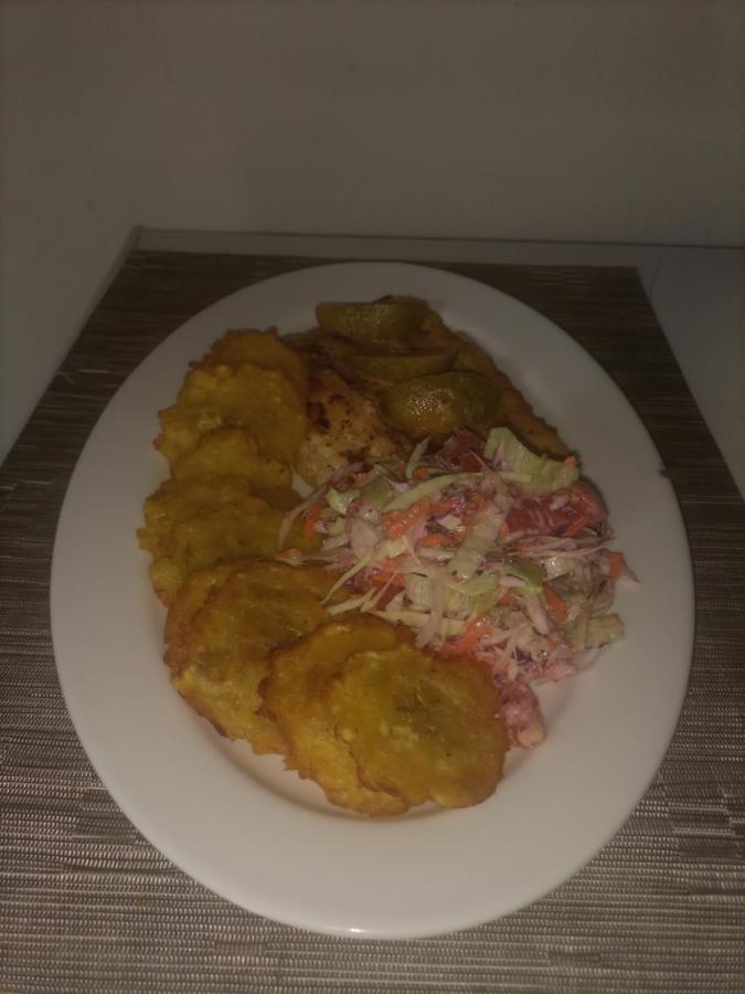 Hostal Y Restaurante Los Tecales La Coca Экстерьер фото