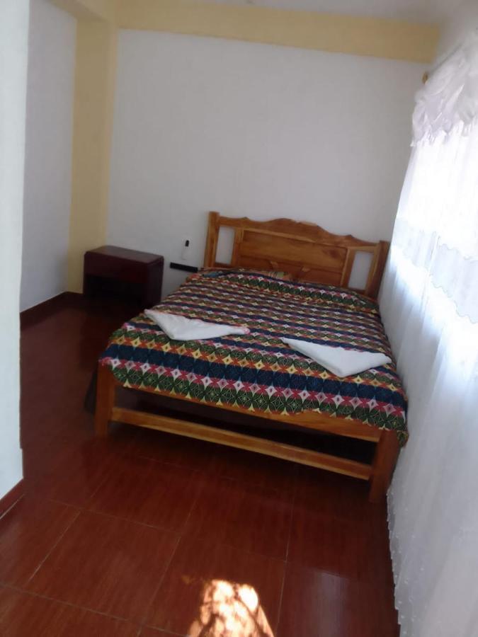 Hostal Y Restaurante Los Tecales La Coca Экстерьер фото